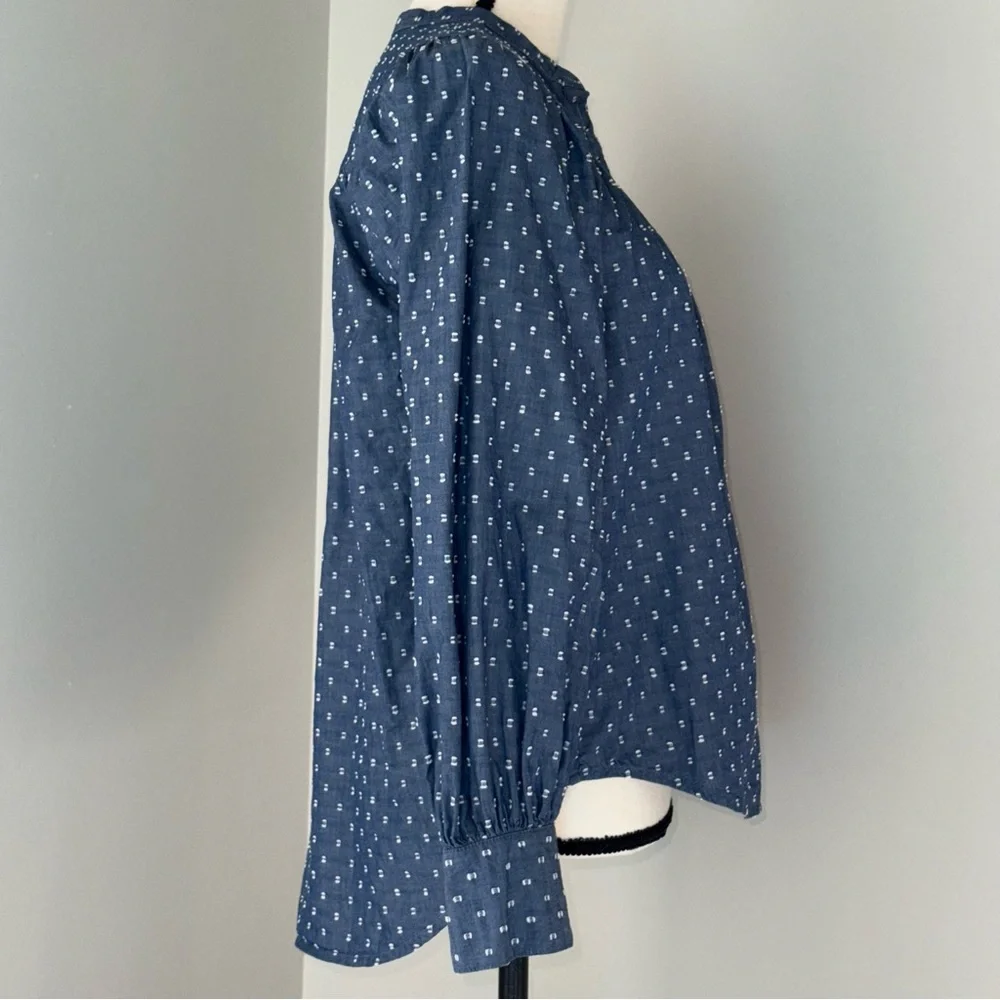 Old Navy Blue Cotton cottagecore blouse‎ size Small puff sleeves Coastal Grandma